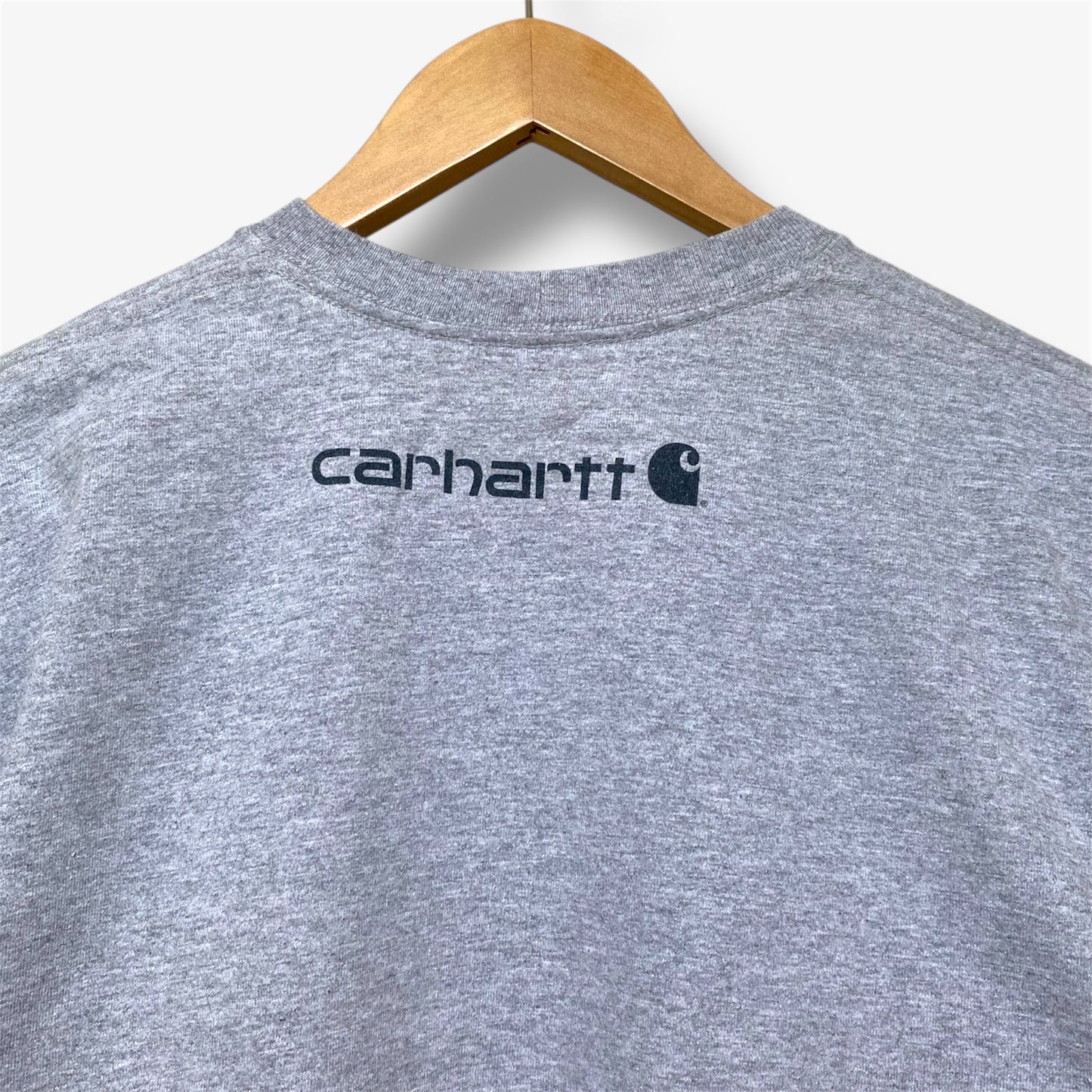 Carhartt Long Sleeve T-Shirt - Logo on the sleeve - Light Grey