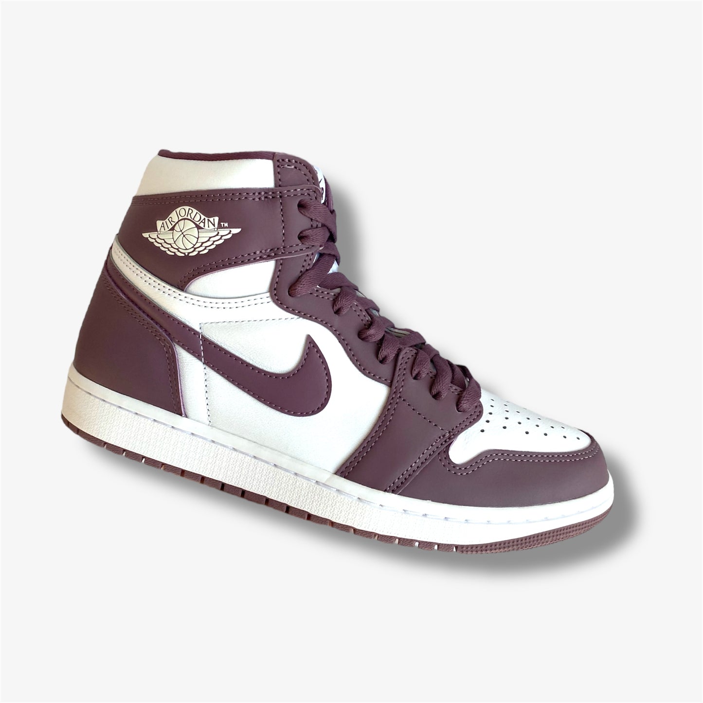 Air Jordan 1 Retro High OG - White/Sky J Mauve-White